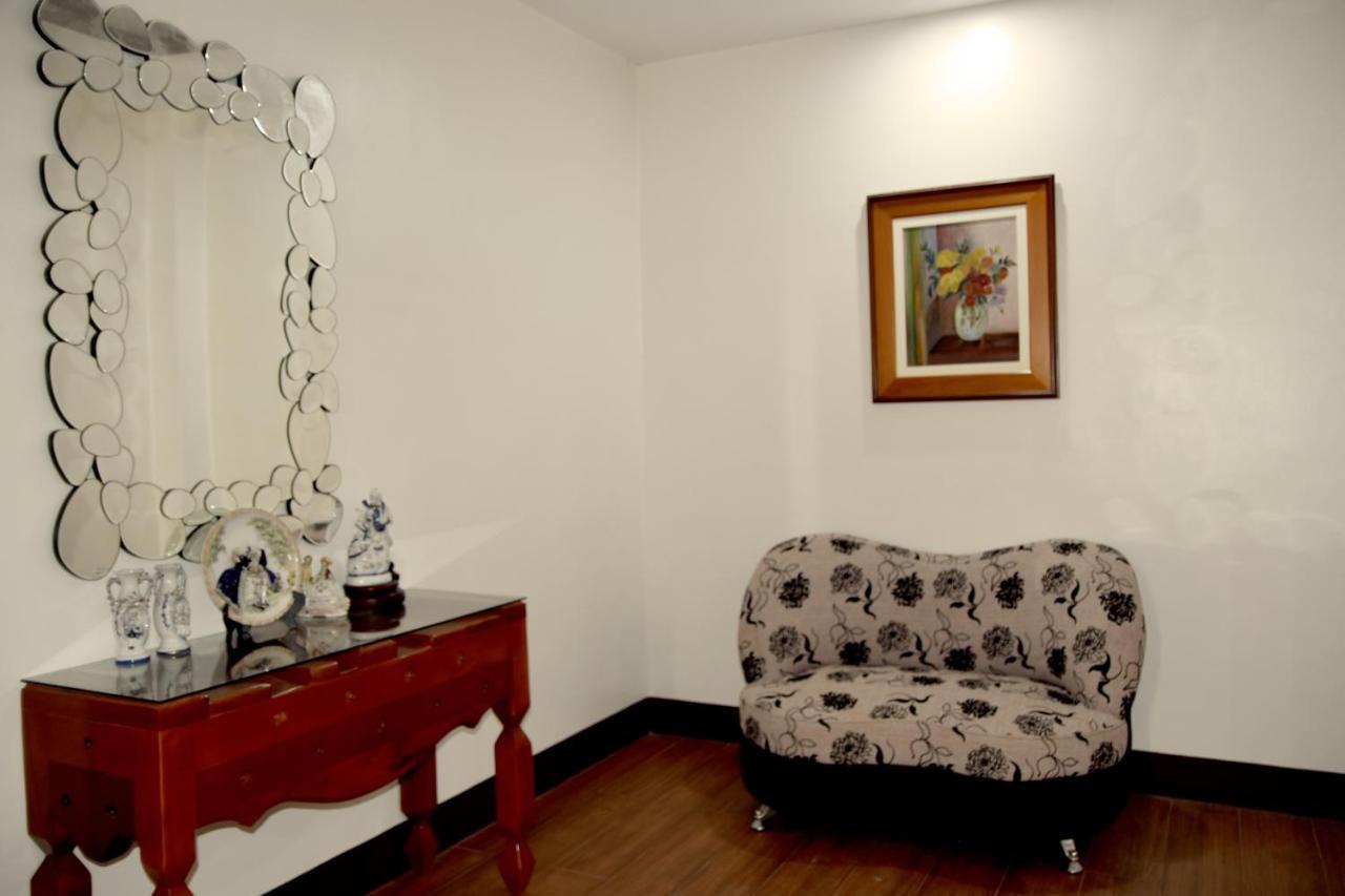 Isla De Oro Hotel Mamburao المظهر الخارجي الصورة
