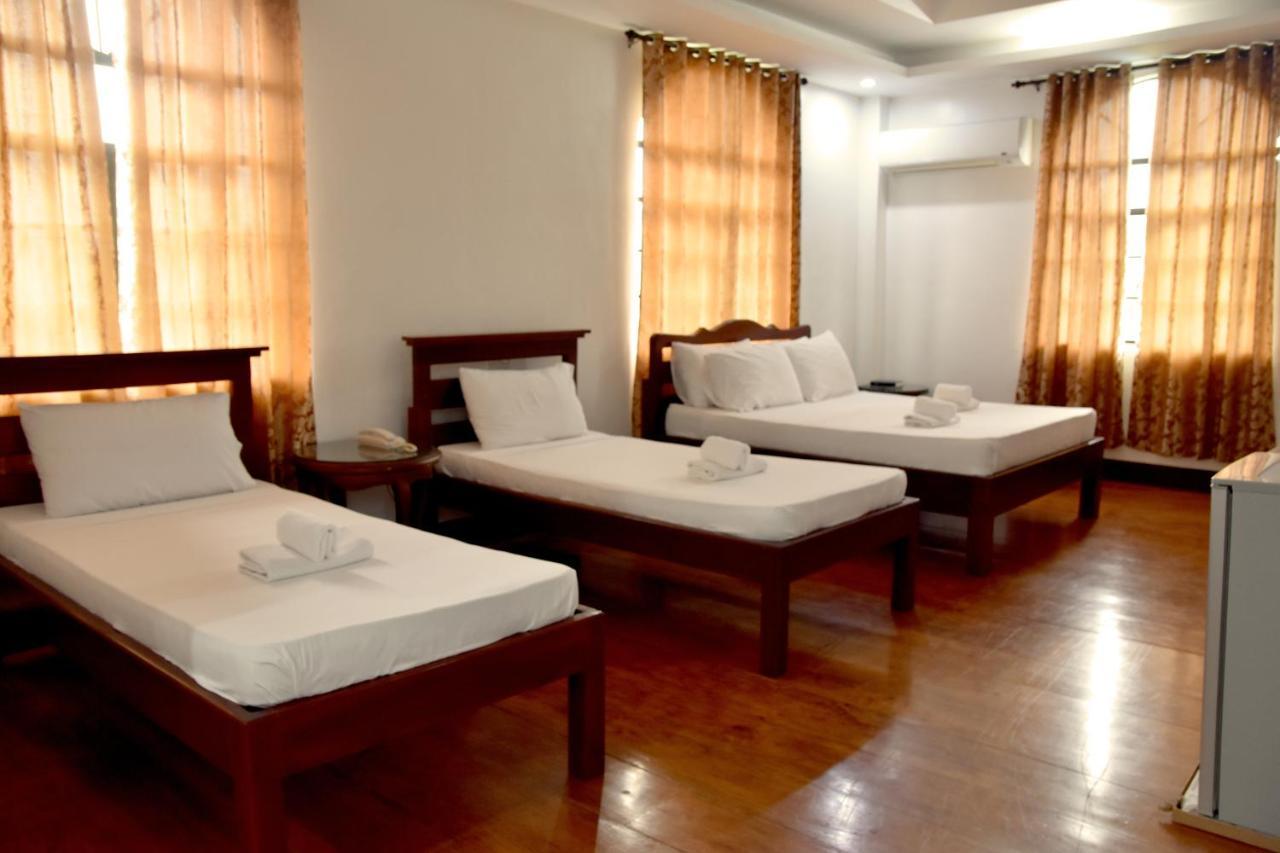 Isla De Oro Hotel Mamburao المظهر الخارجي الصورة