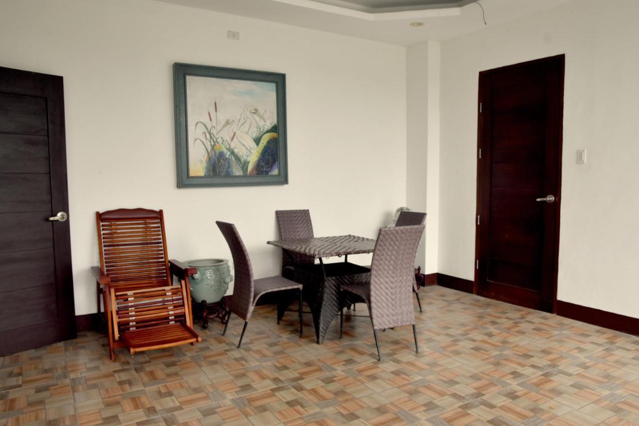 Isla De Oro Hotel Mamburao المظهر الخارجي الصورة