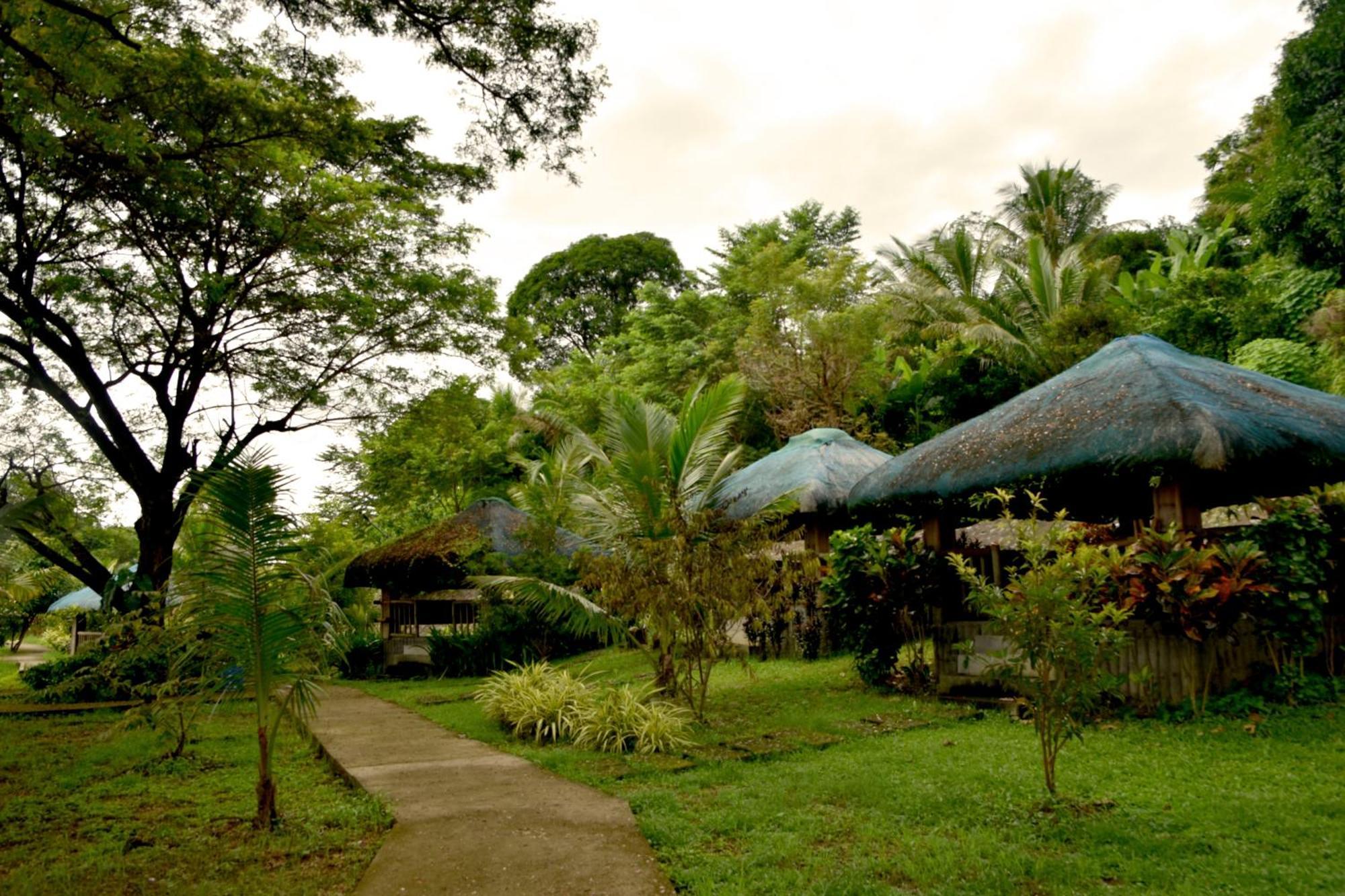 Isla De Oro Hotel Mamburao المظهر الخارجي الصورة