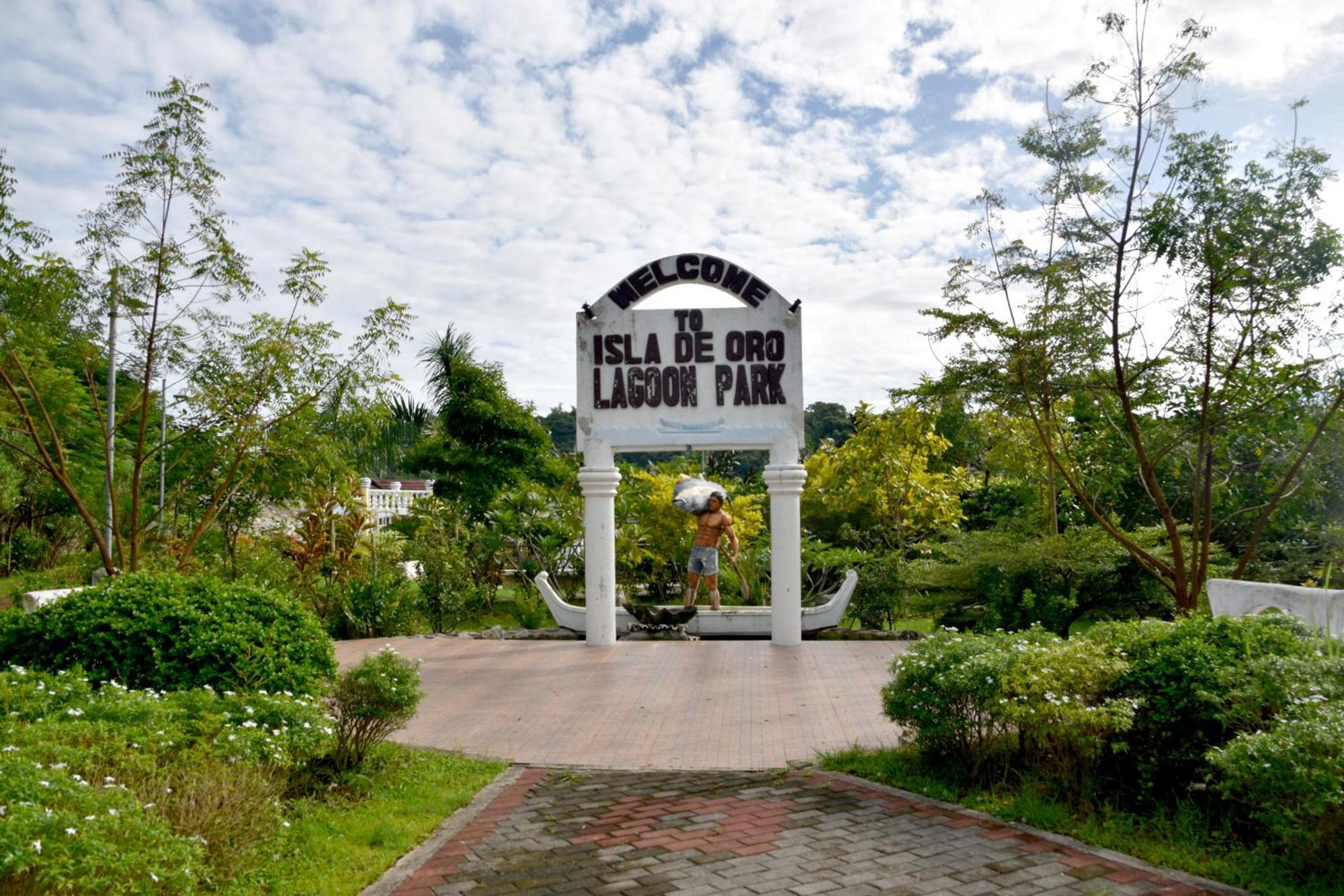 Isla De Oro Hotel Mamburao المظهر الخارجي الصورة